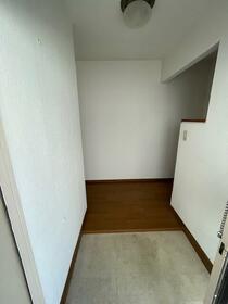 奈良県奈良市朱雀５丁目