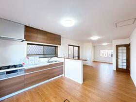 三重県鈴鹿市南玉垣町