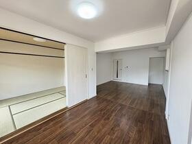 愛知県名古屋市名東区猪子石２丁目