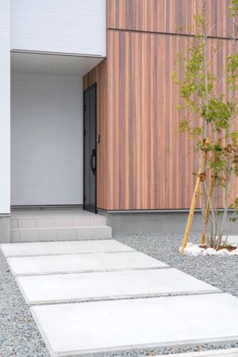 detached 徳島県阿南市羽ノ浦町岩脇紫衣池