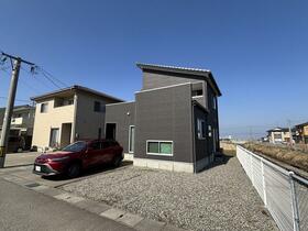 石川県白山市大竹町