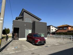 石川県白山市大竹町