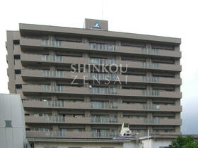 サーパス鶴ヶ岡