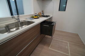 福岡県福岡市東区名島３丁目