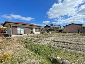 三重県名張市美旗中村