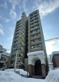 北海道札幌市中央区大通西２０丁目