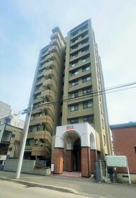 北海道札幌市中央区大通西２０丁目