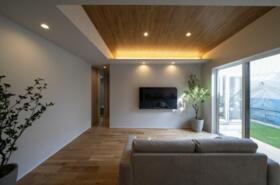 三重県津市桜田町