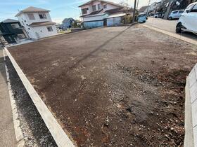 神奈川県愛甲郡愛川町半原