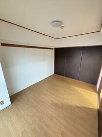 富士市ハイラーク１１０５号室