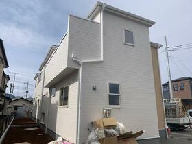 埼玉県上尾市大字小敷谷