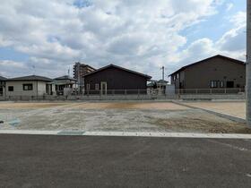 佐賀県小城市三日月町長神田