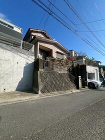 神奈川県横浜市栄区亀井町