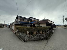 滋賀県長浜市高月町落川