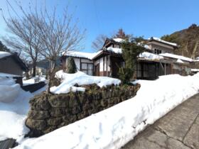 福井県越前市粟田部町