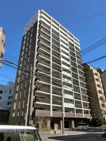 ポレスターいづろ通