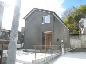 神奈川県伊勢原市沼目４丁目