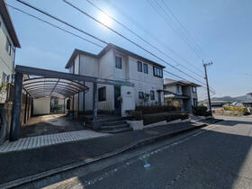 愛媛県松山市湯の山２丁目