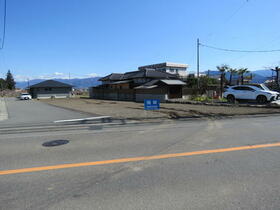 山梨県南アルプス市小笠原