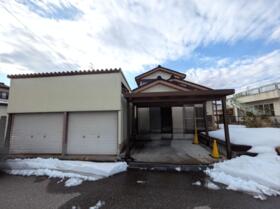 富山県中新川郡立山町蔵本新