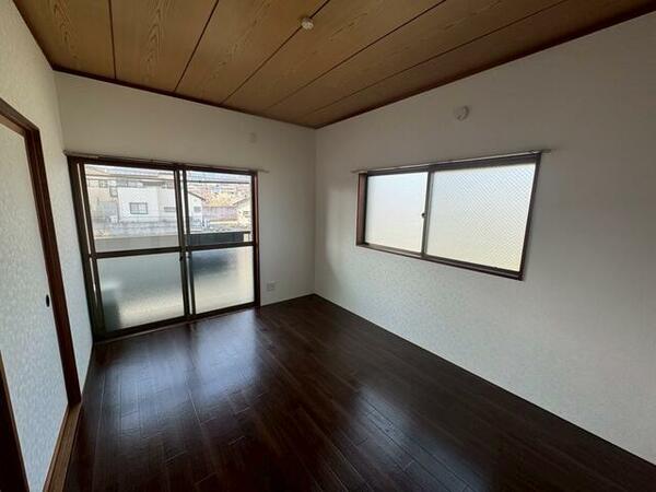 apartment 埼玉県入間郡越生町越生東３丁目
地図を見る