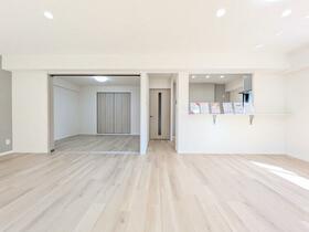 アルピナ春日井