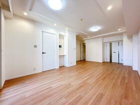 愛知県名古屋市中区栄３丁目