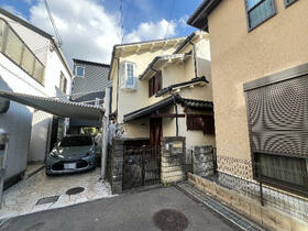 大阪府茨木市中津町