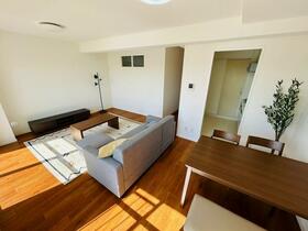 メイツ大府　７０３