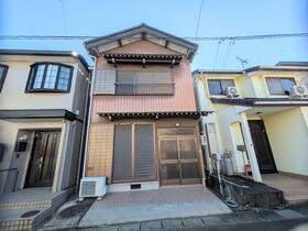 愛知県豊川市新栄町３丁目