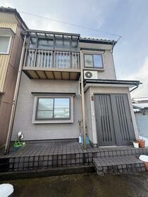 富山県射水市庄川本町