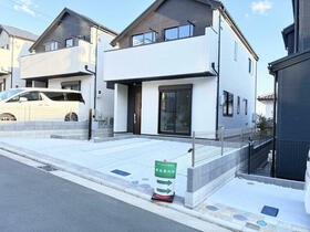 神奈川県横浜市泉区岡津町