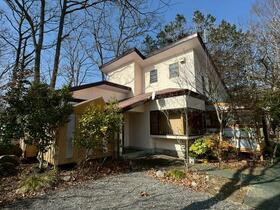 宮城県刈田郡蔵王町遠刈田温泉字小妻坂