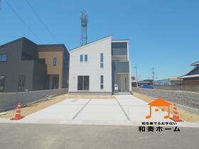 香川県丸亀市三条町
