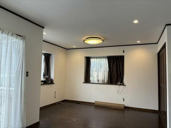 detached 東京都西東京市向台町４丁目

地図を見る