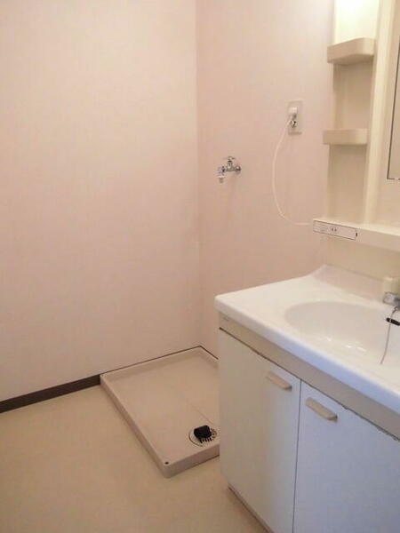 detached 東京都立川市砂川町４丁目

地図を見る