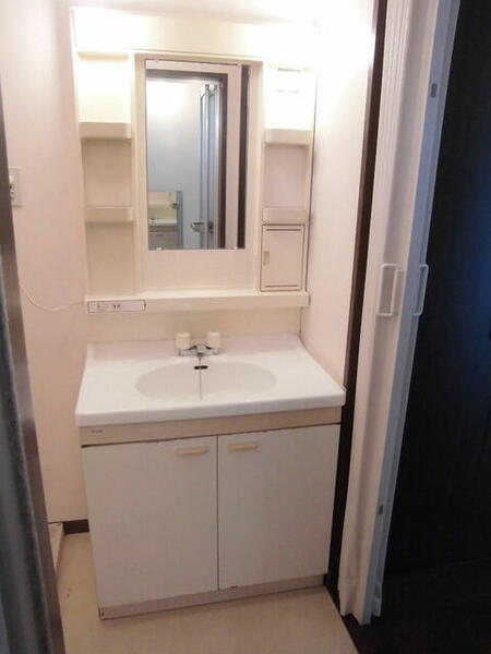 detached 東京都立川市砂川町４丁目

地図を見る