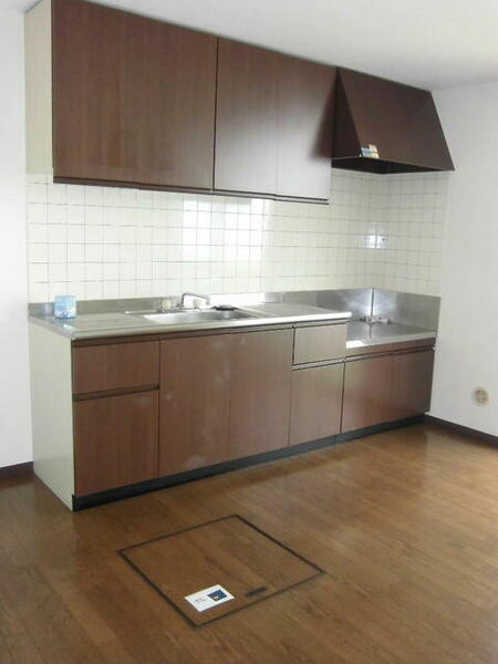 detached 東京都立川市砂川町４丁目

地図を見る