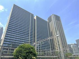 東京都港区芝４丁目