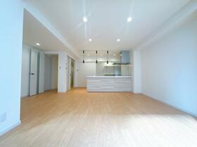 シャルム四ツ谷