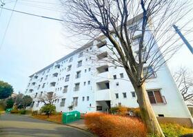 ガーデン山団地１０号棟