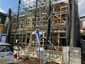 神奈川県伊勢原市岡崎