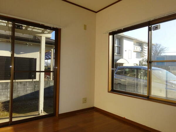 detached 東京都立川市砂川町２丁目

地図を見る