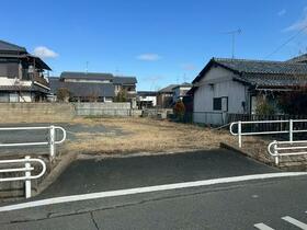 奈良県生駒郡斑鳩町法隆寺東１丁目