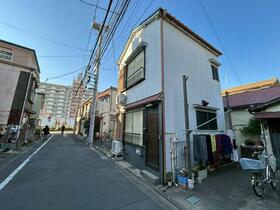 東京都荒川区西尾久６丁目