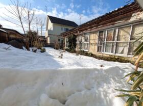 富山県中新川郡立山町蔵本新