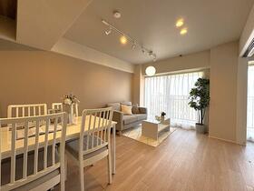 ネオコーポ鶴見緑地