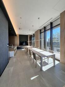 東京都中野区中野４丁目