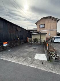 愛知県弥富市五之三町川平