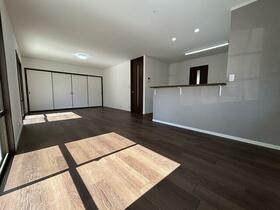 福岡県筑紫野市光が丘３丁目